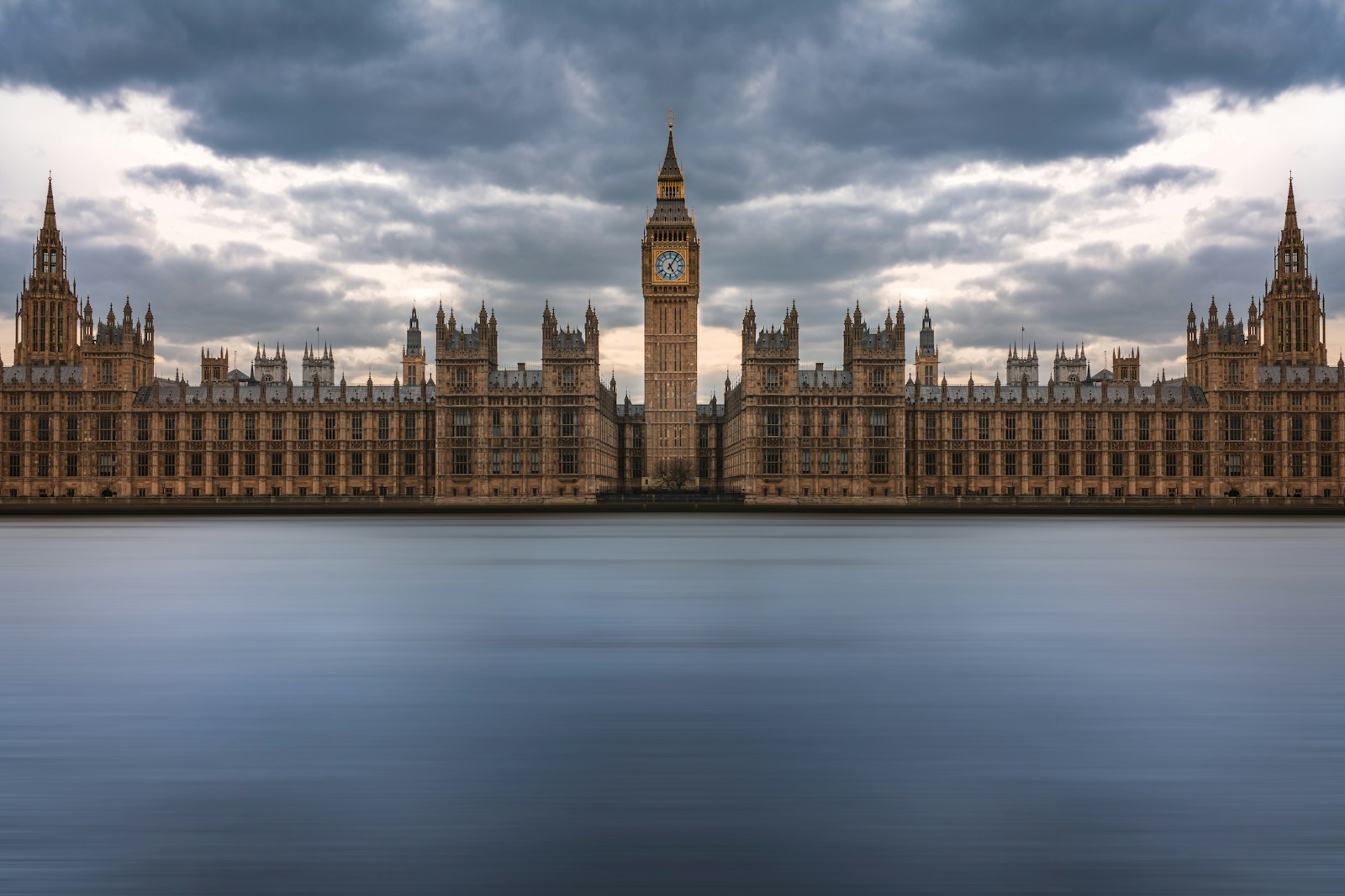 the big ben clock tower towering over the city of london